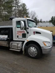 Bailey's Towing & Autobody