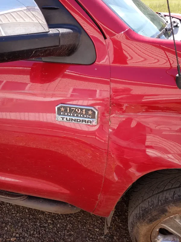 E & E Auto Center - photo 3