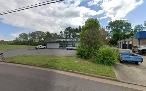 Union Auto Parts - photo 3