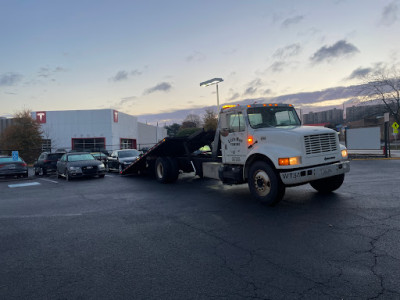 Little Man Towing & Recovery JunkYard in Falls Church (VA) - photo 2