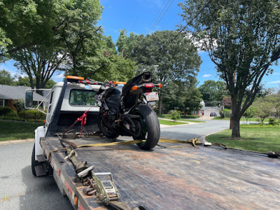 Little Man Towing & Recovery JunkYard in Falls Church (VA) - photo 3