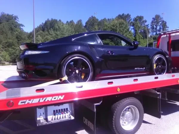 Hoover Towing & Recovery - photo 3