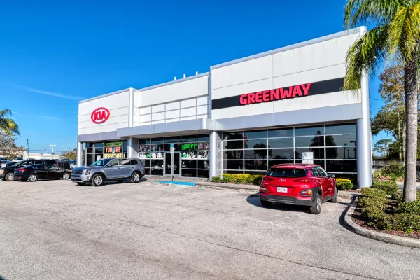 Greenway Kia West - photo 4