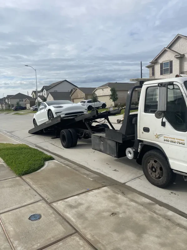 Gold Stars Towing LLC - photo 2