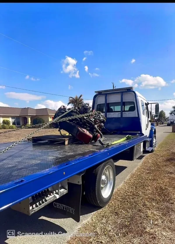 Flatbed Towing & Wrecker Services - photo 2