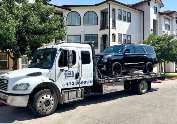 Blue Star Towing, LLC - photo 3