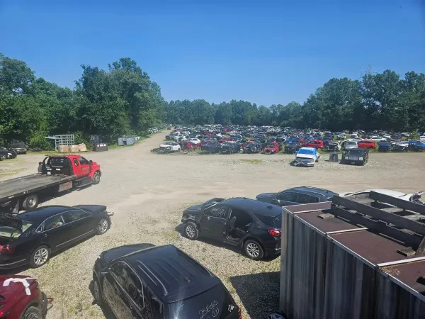 Lindale Auto Parts - photo 4