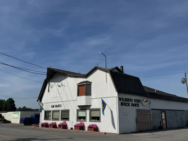 Wilbert's Premium Auto Parts of Webster - photo 4
