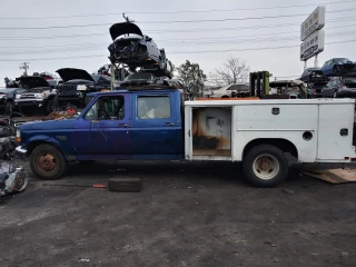 Junior's Auto Parts & Salvage