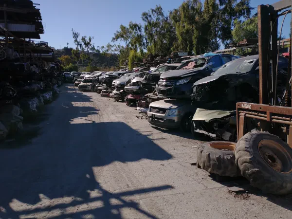 Standard Auto Recycling- Junkyard San Diego - photo 2