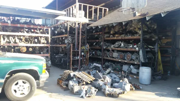 Bauer's Auto Wrecking - photo 2