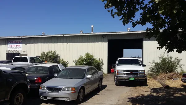 AZ Auto Dismantler & AUTO REPAIR - photo 3