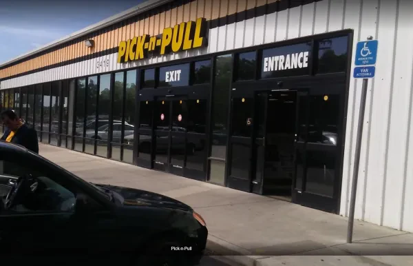 Pick-n-Pull - photo 2