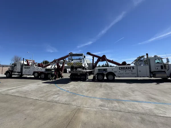 Cream's Towing - photo 3