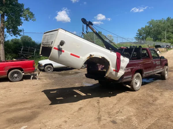 R & R Auto Recycling - photo 3