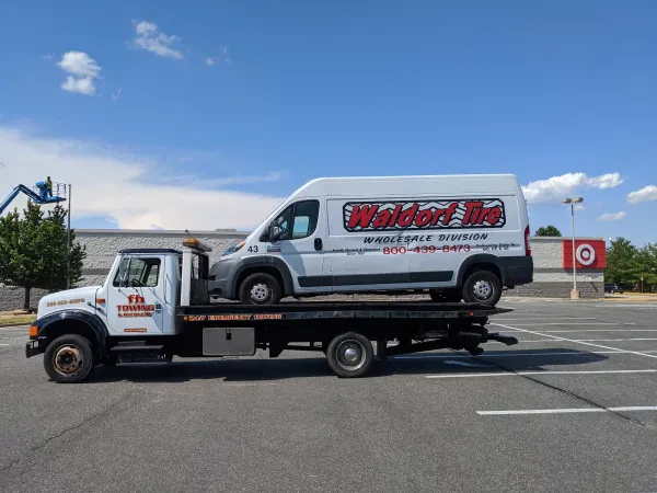 United Towing - photo 4