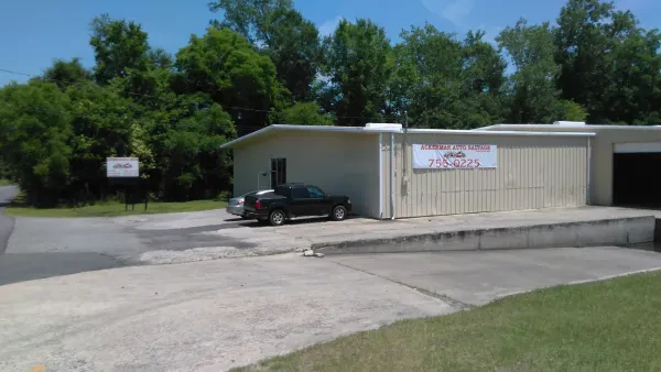 Ackerman Auto Salvage - photo 2