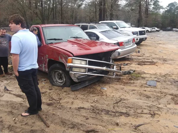 Kitchens Wrecker Services - photo 4
