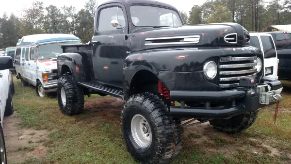 Fleming's Wrecker Service LLC - photo 3