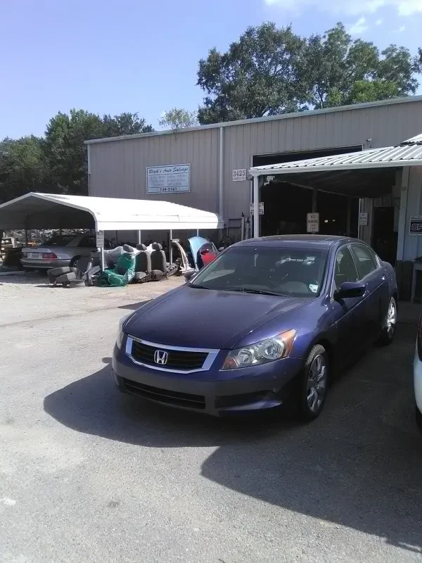 Black's Auto Salvage Inc - photo 2