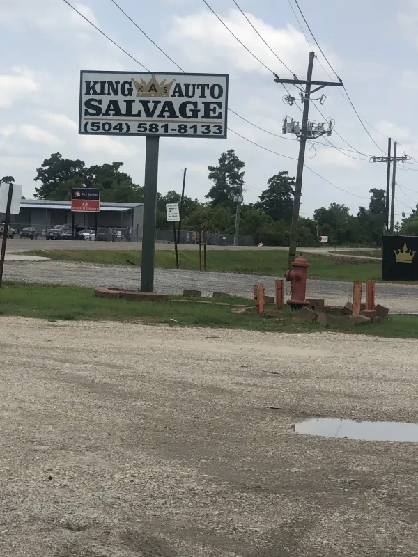 KING AUTO SALVAGE - photo 2