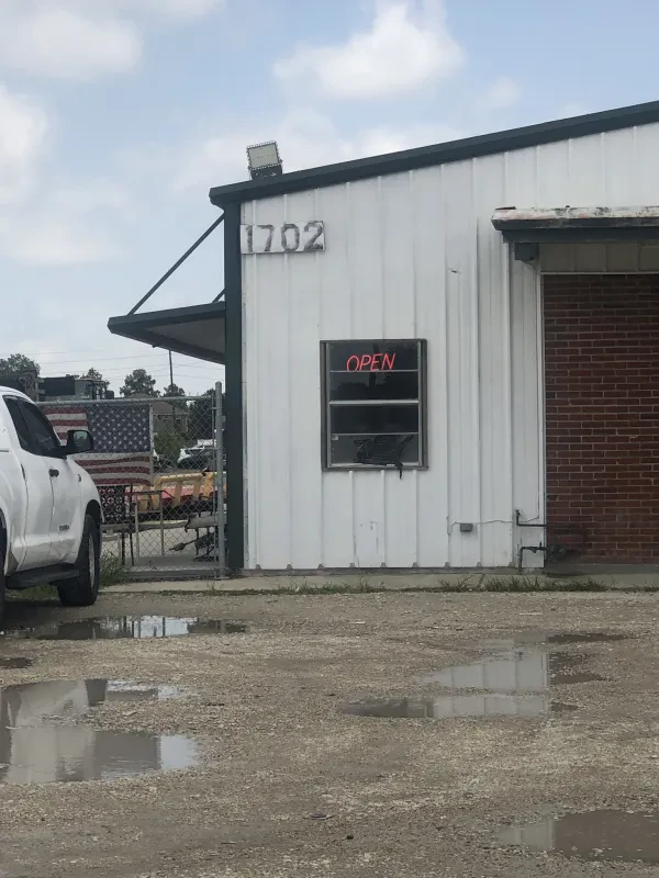 KING AUTO SALVAGE - photo 4