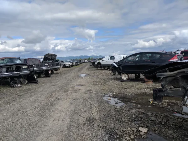 G & R Auto Wreckers / Pick-A-Part - photo 2
