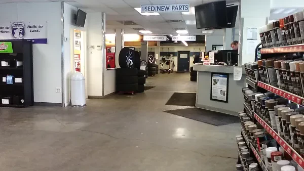 LKQ Foster Auto Parts - photo 3