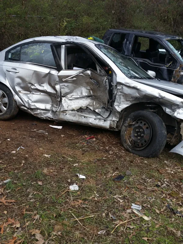 Monrovia Body Shop & Wrecker Service, Inc. - photo 2
