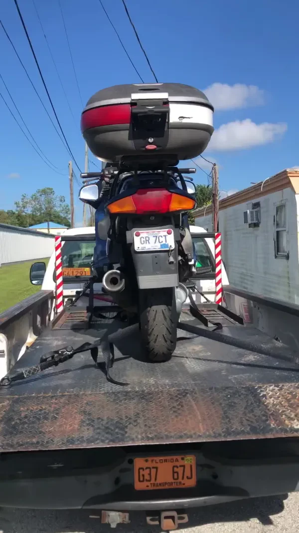 Green’s Towing & Transport LLC - photo 2