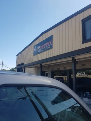 TWISTED METAL RECYLING AND AUTO PARTS