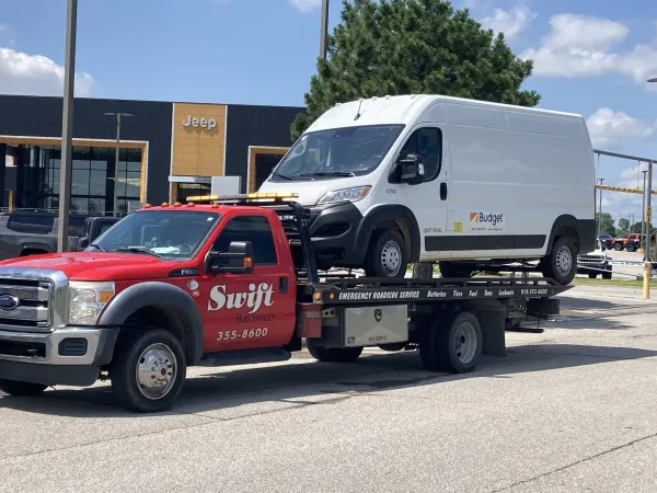 Swift Recovery Towing - photo 2