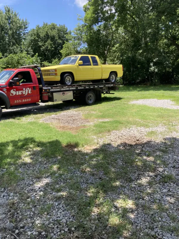 Swift Recovery Towing - photo 3