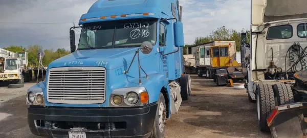 R & T Salvage And Used Cars - photo 4