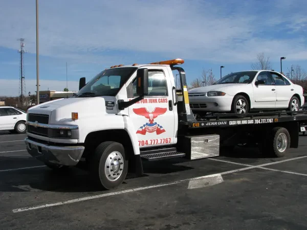 Sam Auto Salvage - photo 2