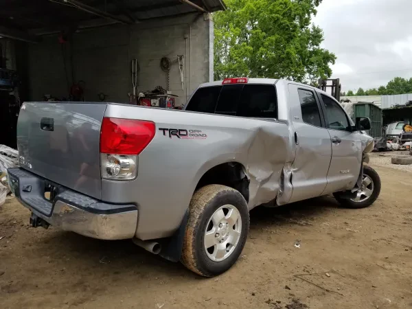 CHARLOTTE USED AUTO PARTS - photo 2