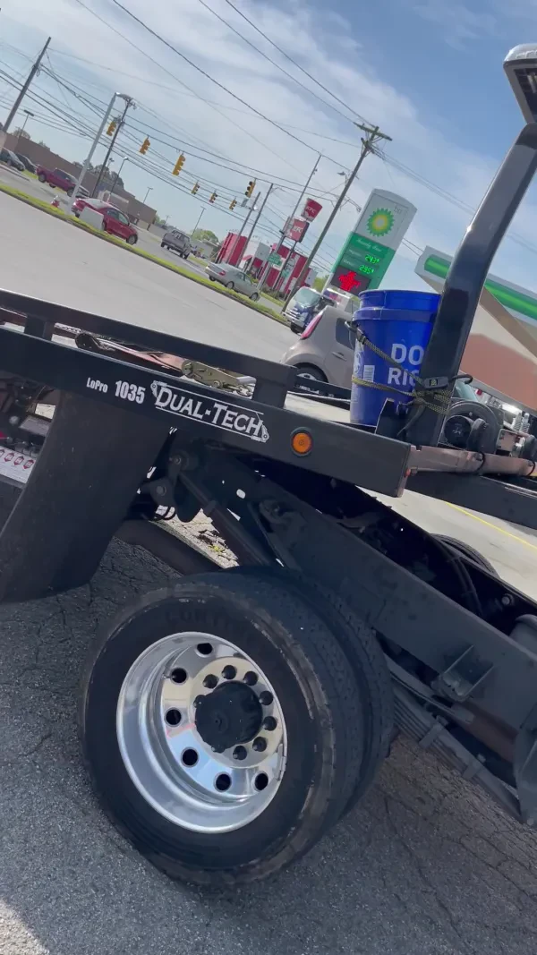 Casey's Towing - photo 2