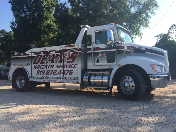 Dean's Wrecker Service, Inc - photo 2