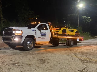 Davis Service and Towing Center