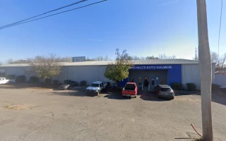 Dennis Hall's Auto Salvage