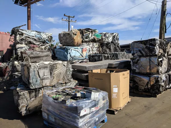 Decker's Salvage Co Inc - photo 4