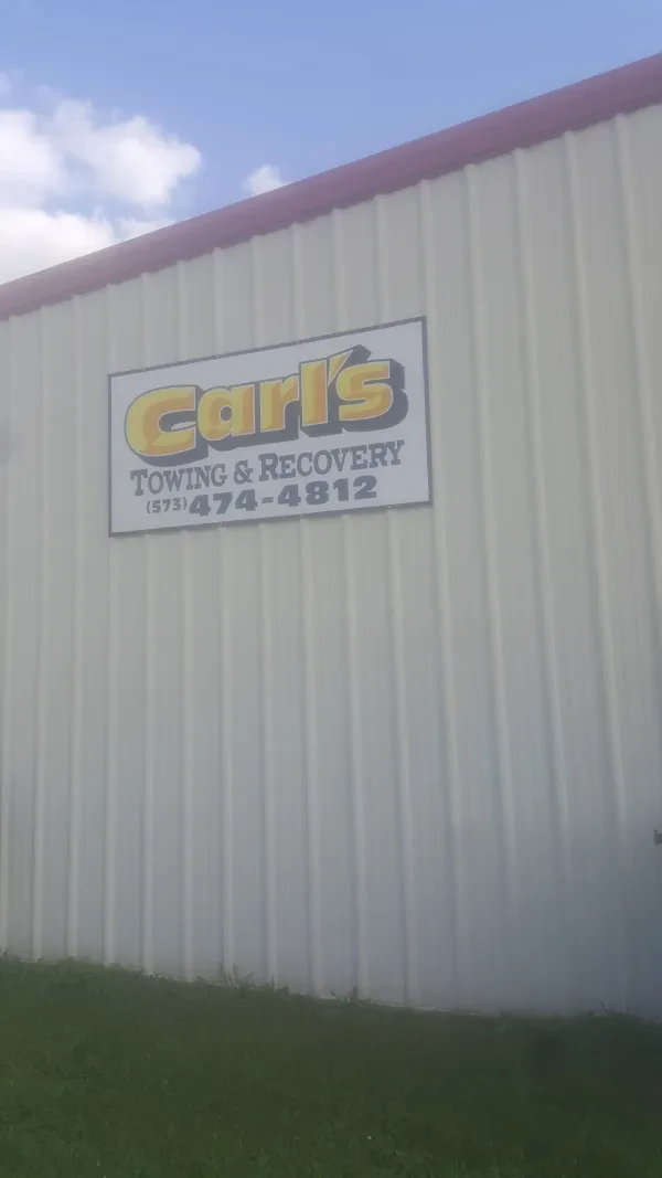 Carl's Towing & Recovery - photo 3