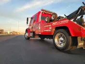 Henry's Towing Service LLC