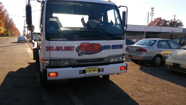 Sx2 Auto Center & Towing - photo 4