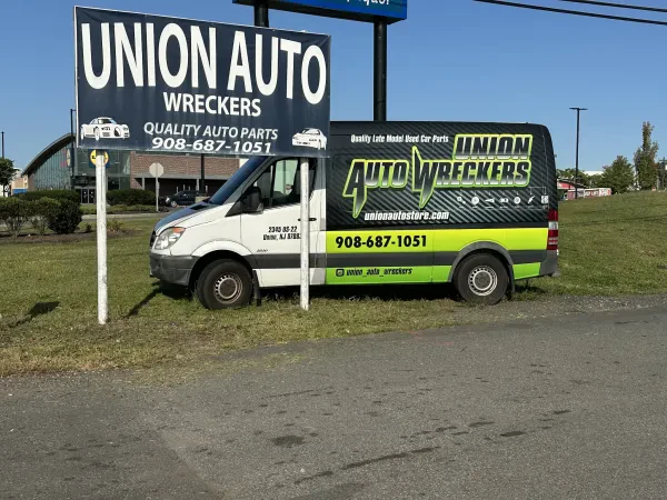 Union Auto Wreckers - photo 2
