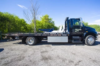 24 Hr Towing & Recovery, Inc.