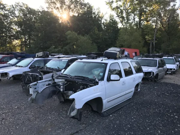 Mississippi Truck Dismantlers - photo 3