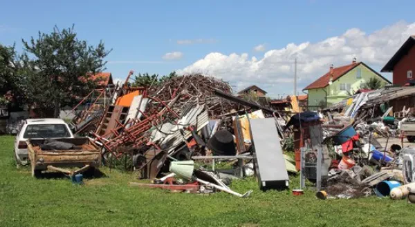 Bailey Recycling & Scrap Metals - photo 2