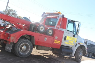 Mike's 66 & Towing Co