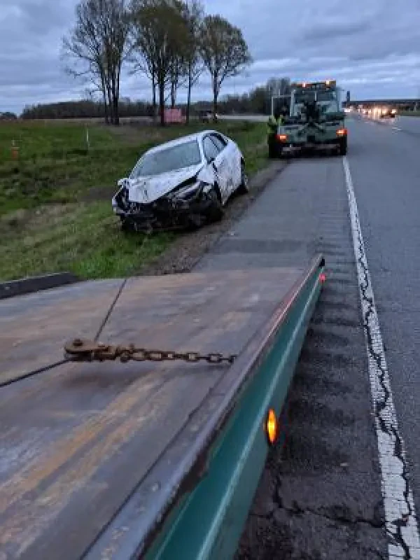 LEWIS TOWING - photo 2